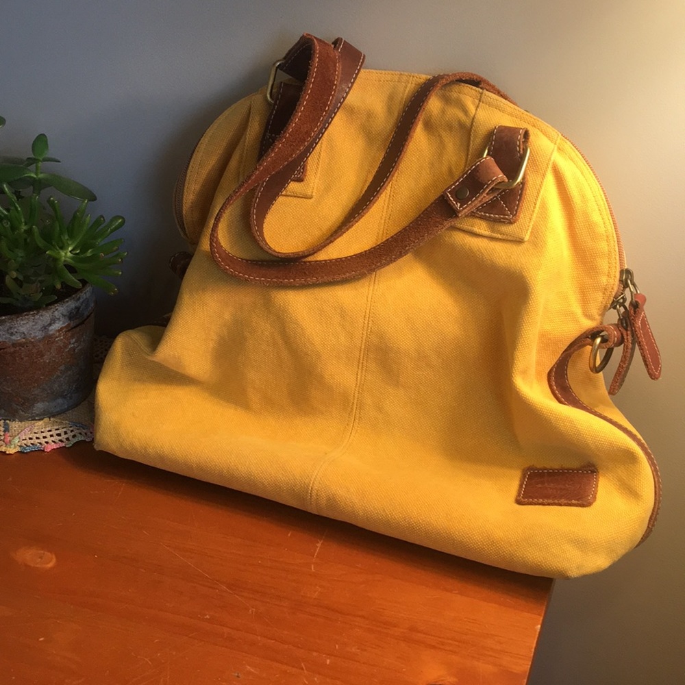 Vance kitera canvas zip tote